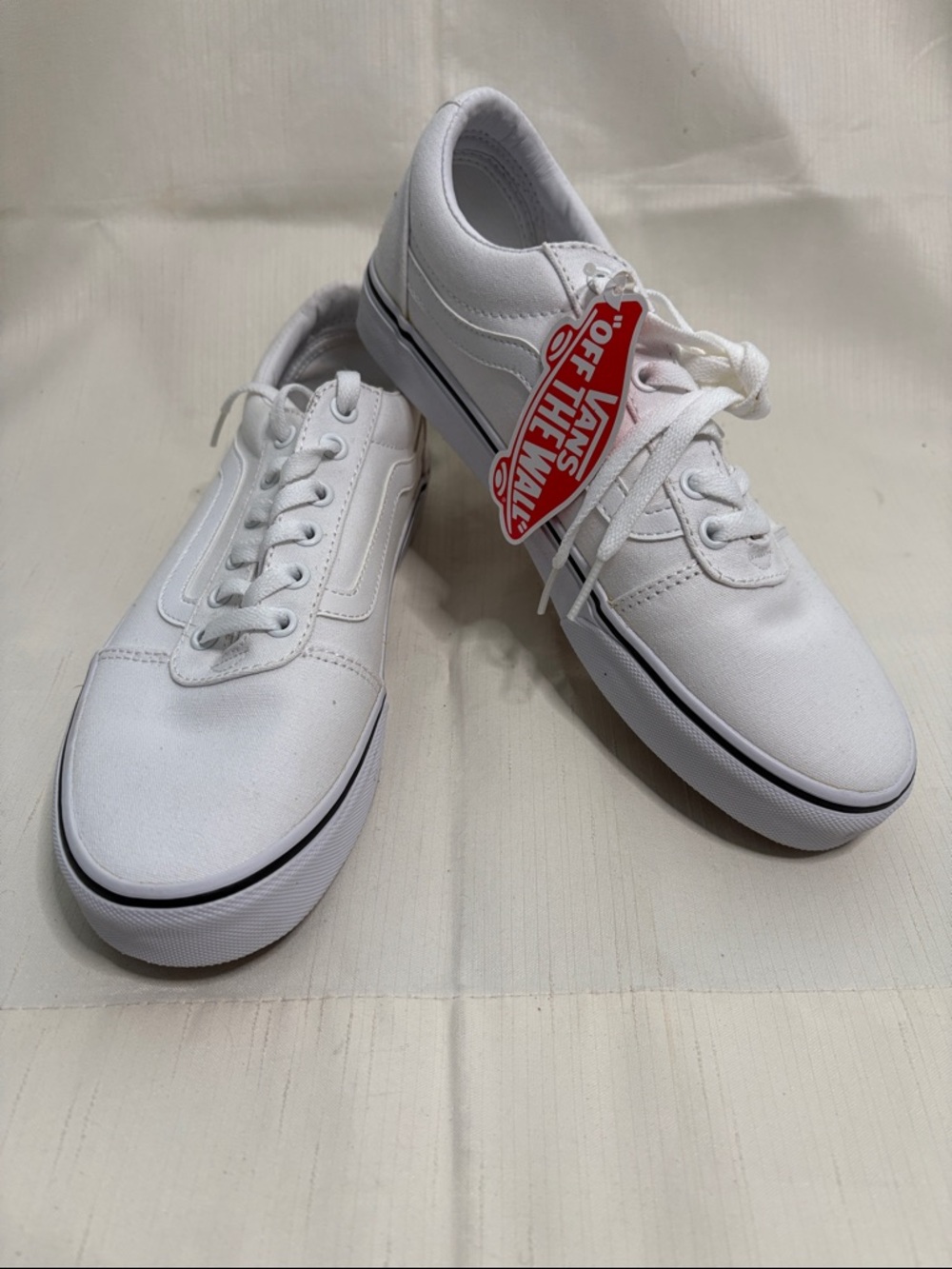 Vans Women’s Ward White Canvas Low Top Sneakers